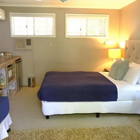 The Laurels Of Chinchilla Hotel Room photo
