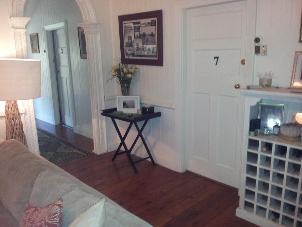 The Laurels Of Chinchilla Hotel Room photo